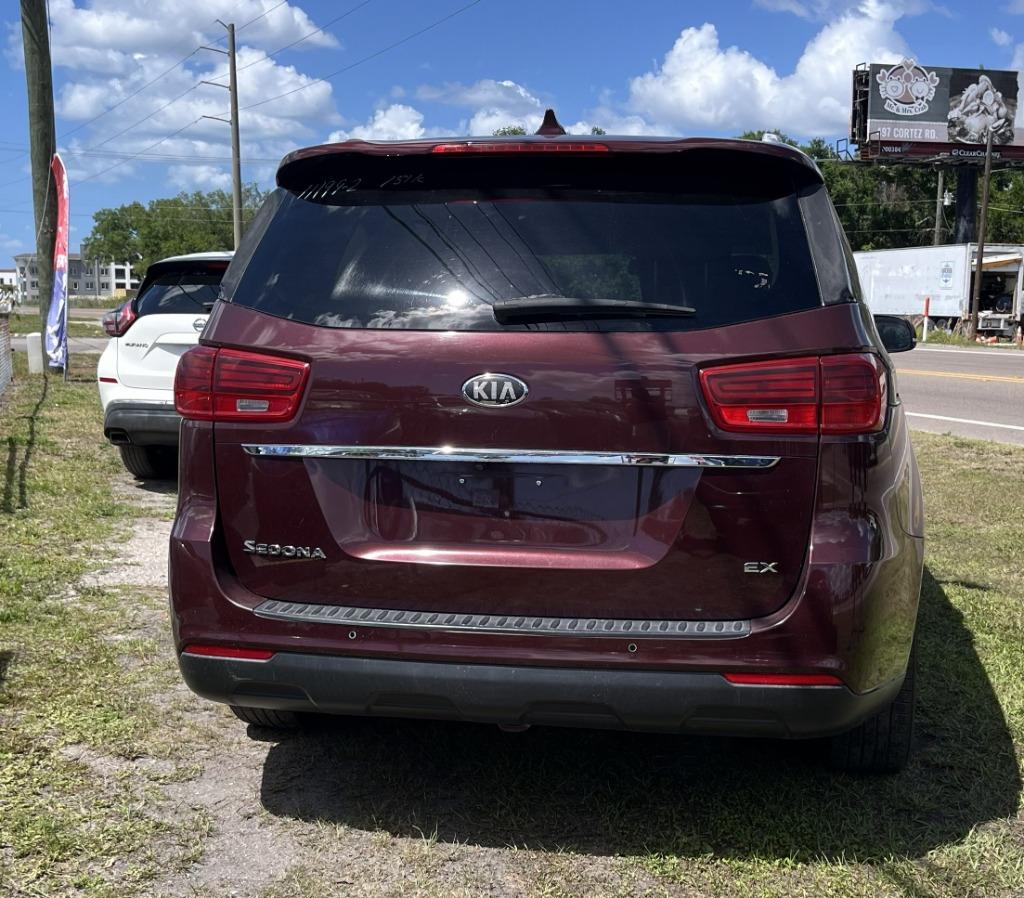 2019 Kia Sedona - $10,995