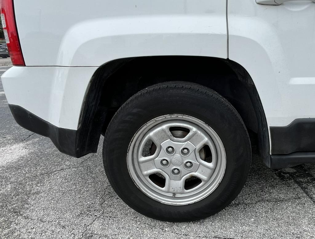 2012 Jeep Patriot - $8,995