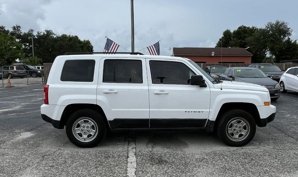 2012 Jeep Patriot - $8,995