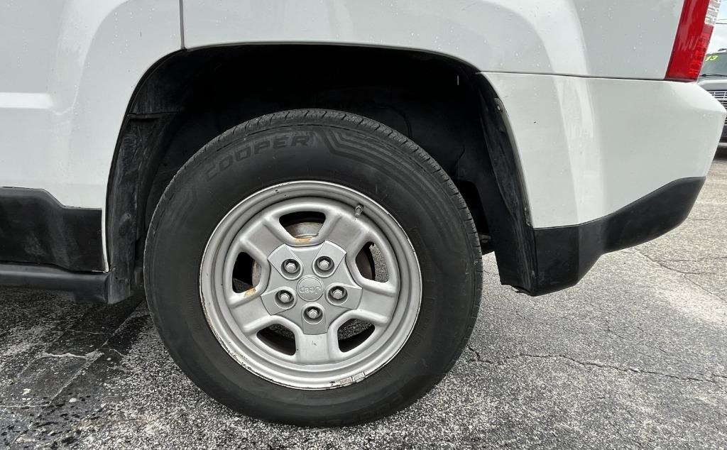 2012 Jeep Patriot - $8,995