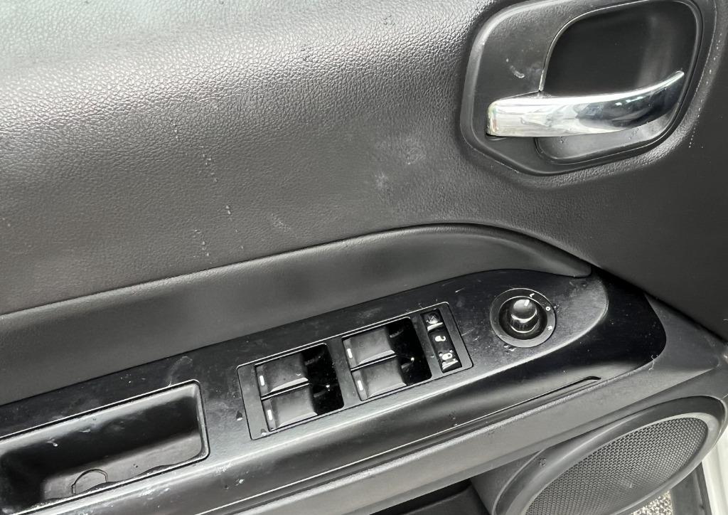 2012 Jeep Patriot - $8,995