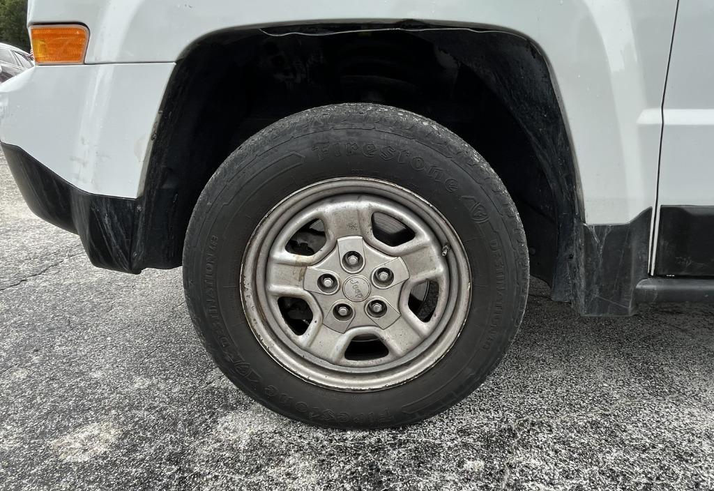 2012 Jeep Patriot - $8,995
