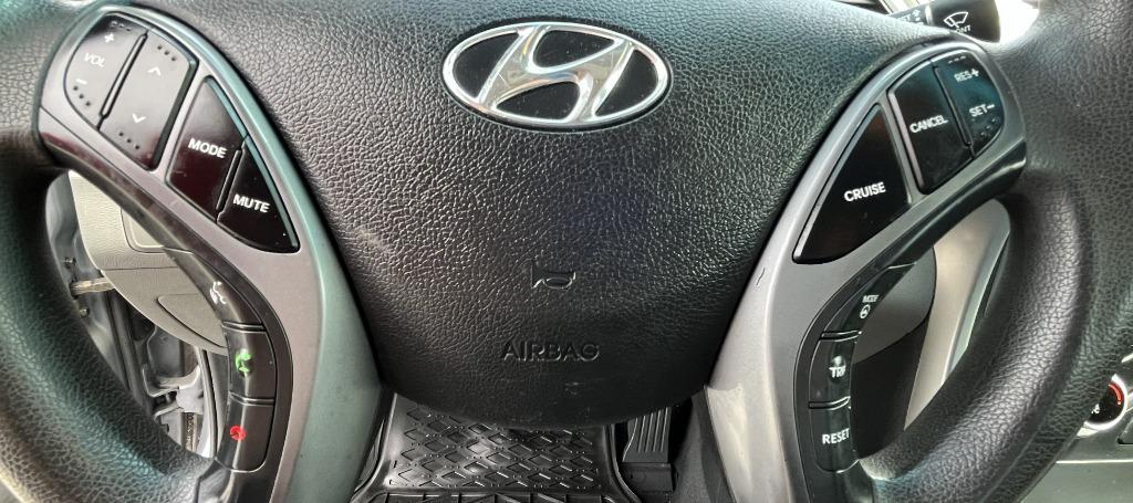 2015 Hyundai Elantra - $8,995