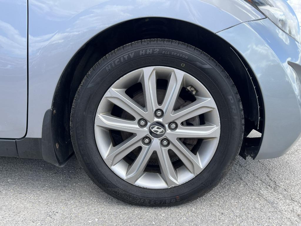 2015 Hyundai Elantra - $10,995