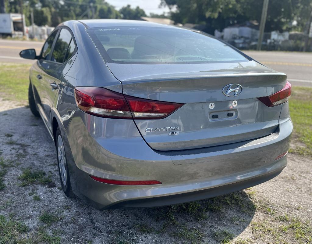 2018 Hyundai Elantra - $9,995