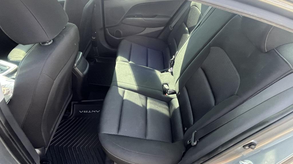 2018 Hyundai Elantra - $9,995