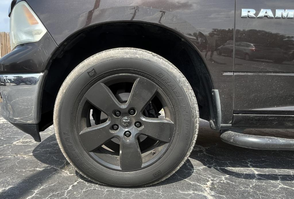 2011 Dodge Ram - $9,995