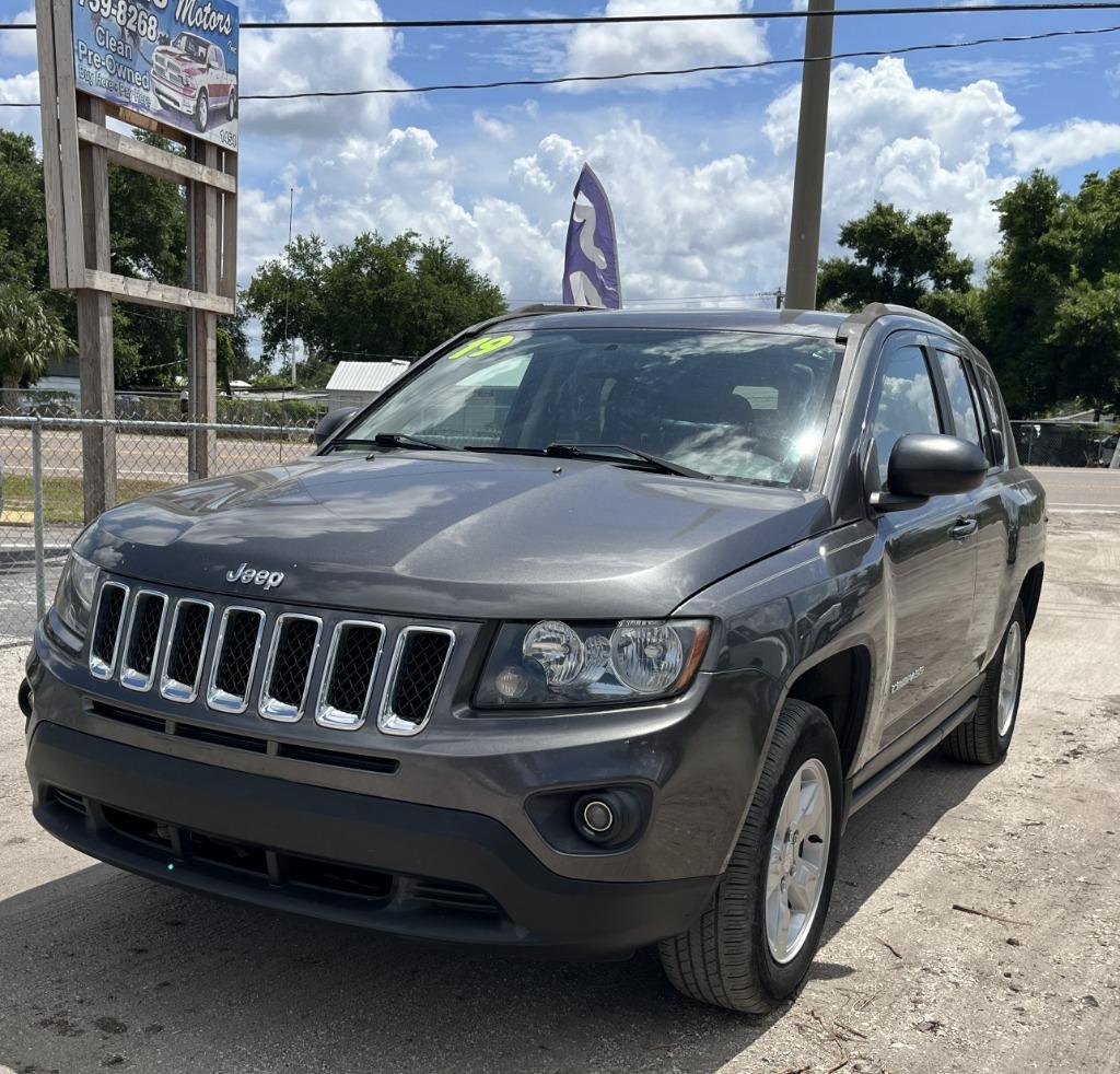 2016 Jeep Compass - $9,995