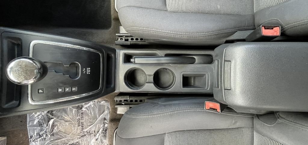 2016 Jeep Compass - $9,995