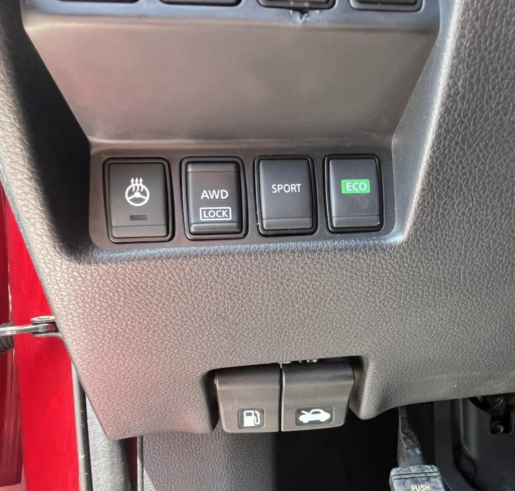 2017 Nissan Rogue - $8,995
