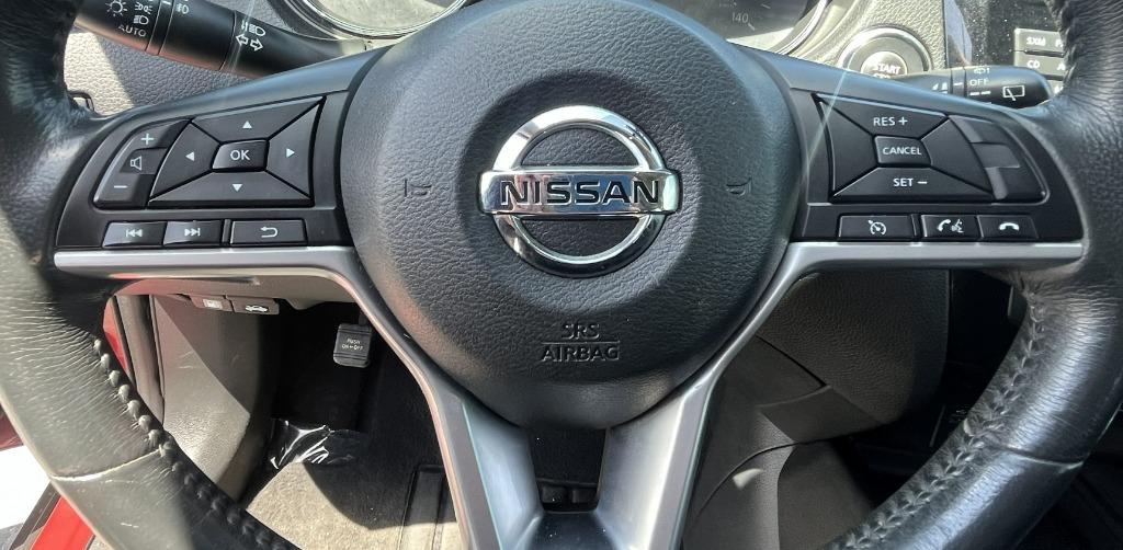 2017 Nissan Rogue - $8,995