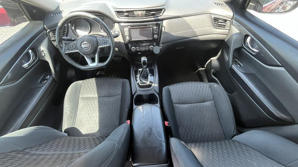 2017 Nissan Rogue - $8,995