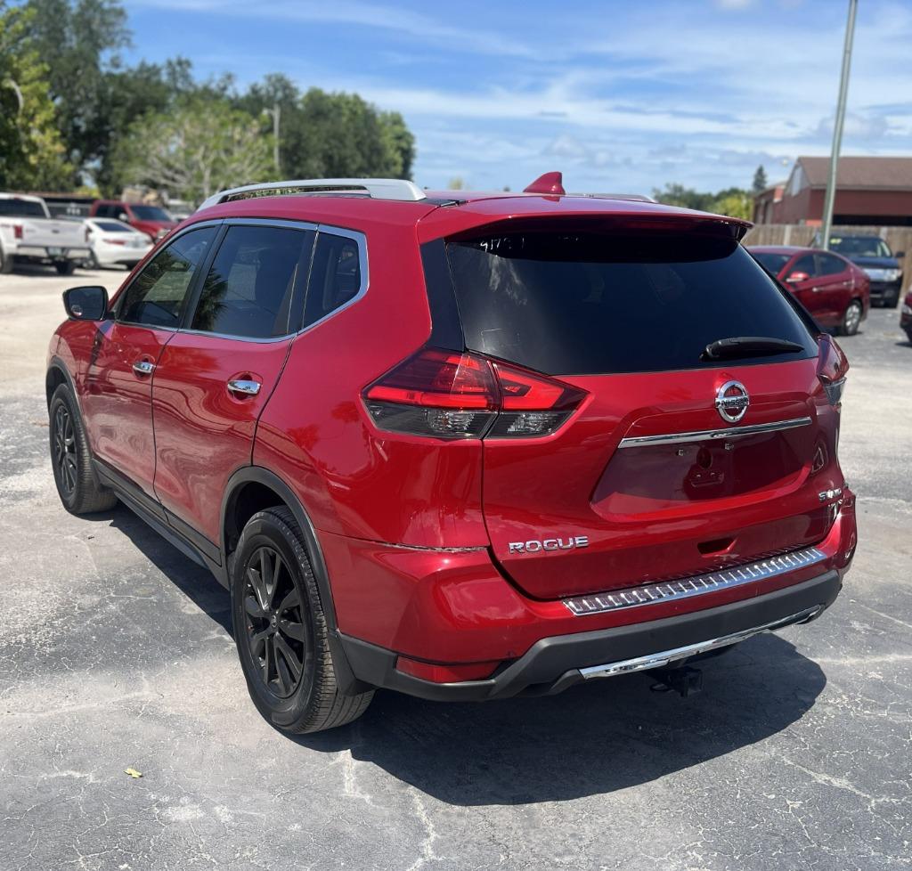 2017 Nissan Rogue - $8,995