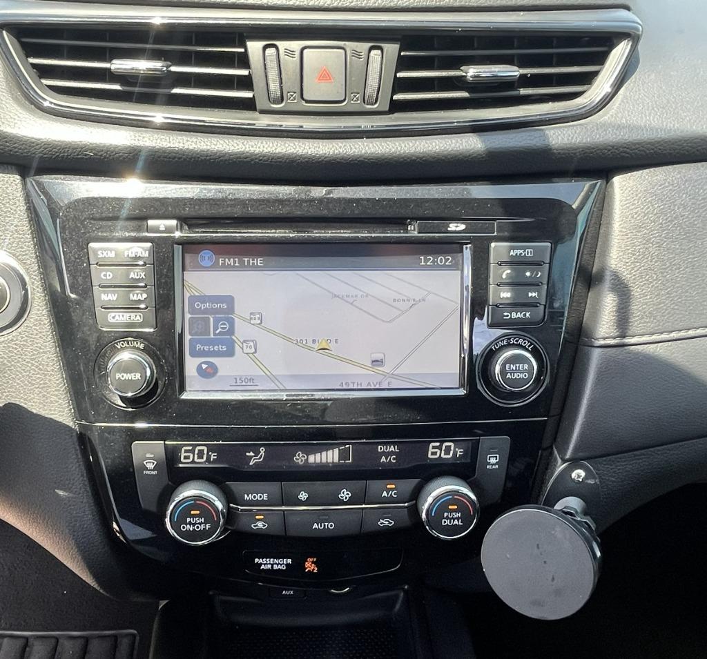 2017 Nissan Rogue - $8,995