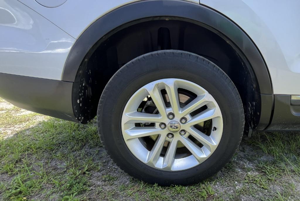 2011 Ford Explorer - $9,995