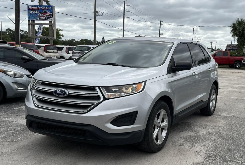 2015 Ford Edge - $10,995