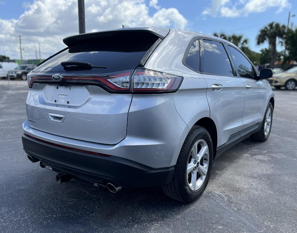 2015 Ford Edge - $10,995