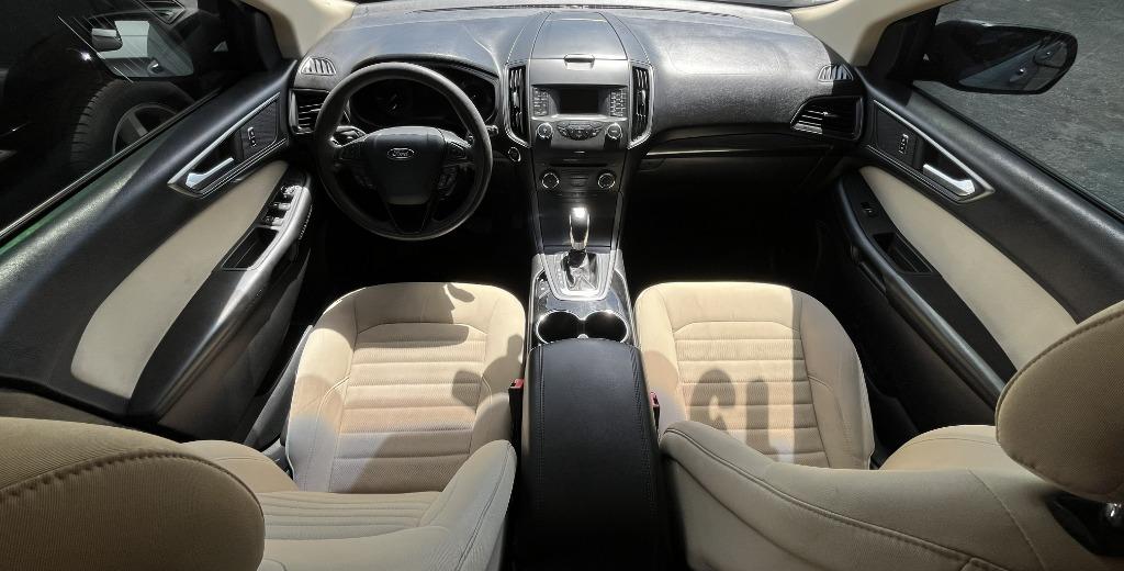 2015 Ford Edge - $10,995