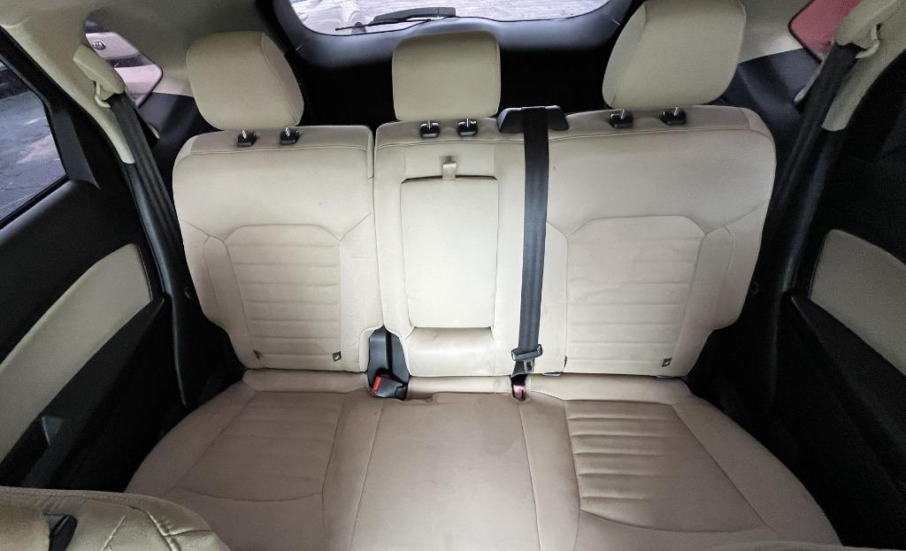 2015 Ford Edge - $10,995