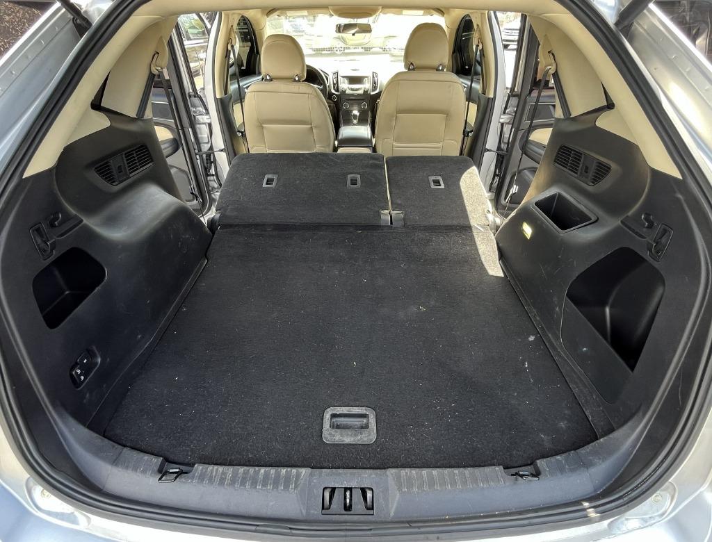 2015 Ford Edge - $10,995