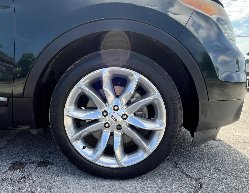 2013 Ford Explorer - $8,995