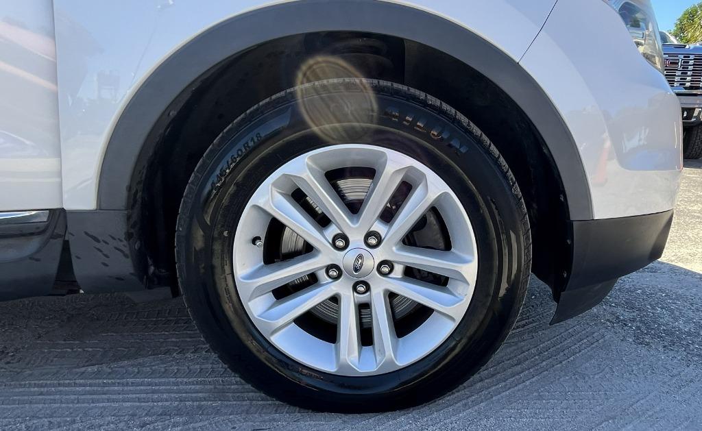 2013 Ford Explorer - $8,995