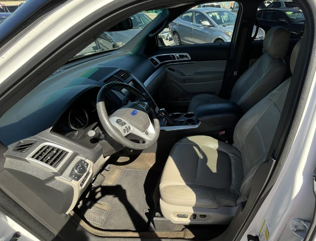 2013 Ford Explorer - $8,995