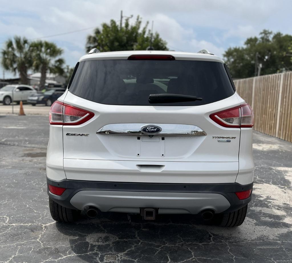 2015 Ford Escape - $10,995