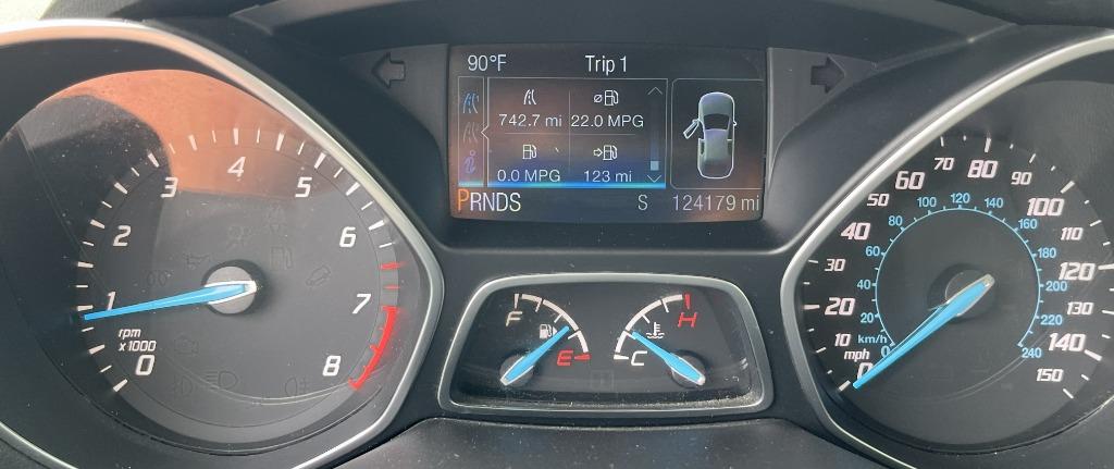 2015 Ford Escape - $10,995
