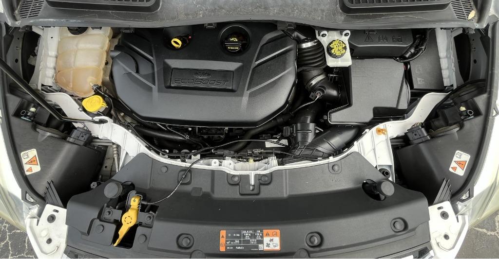2015 Ford Escape - $10,995
