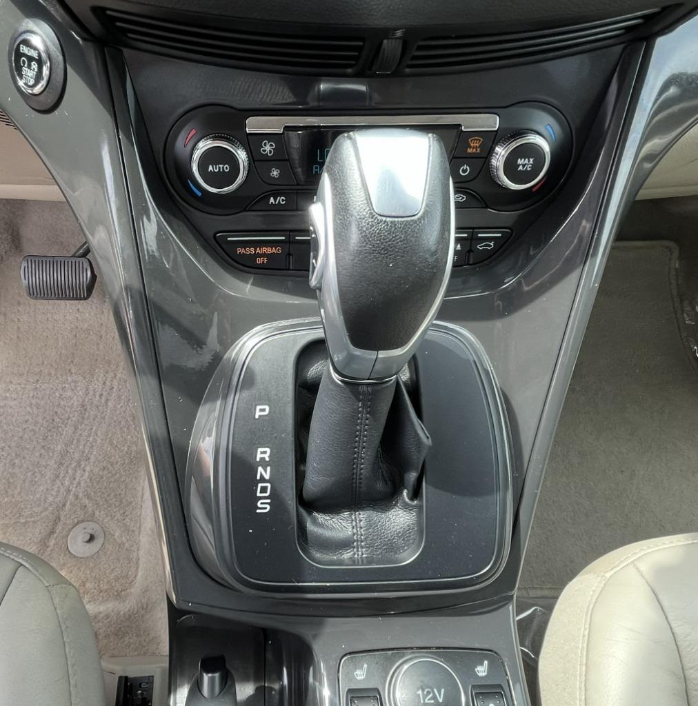 2015 Ford Escape - $10,995