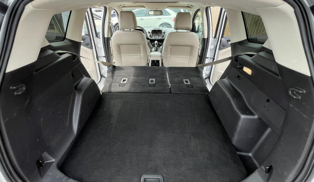 2015 Ford Escape - $10,995