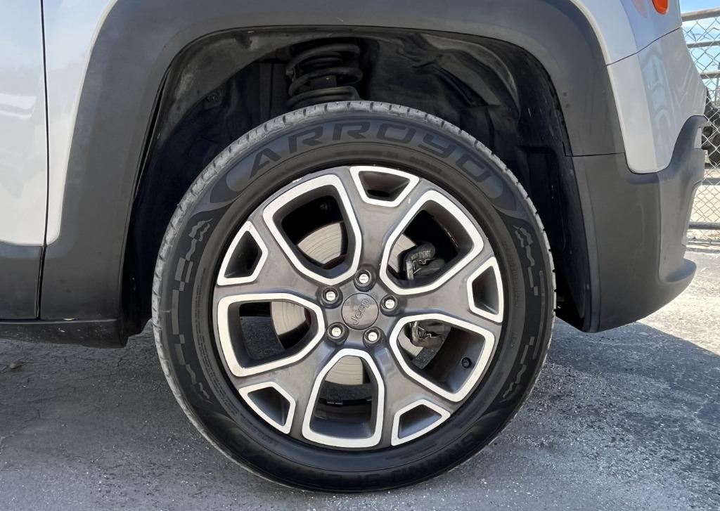 2018 Jeep Renegade - $10,995