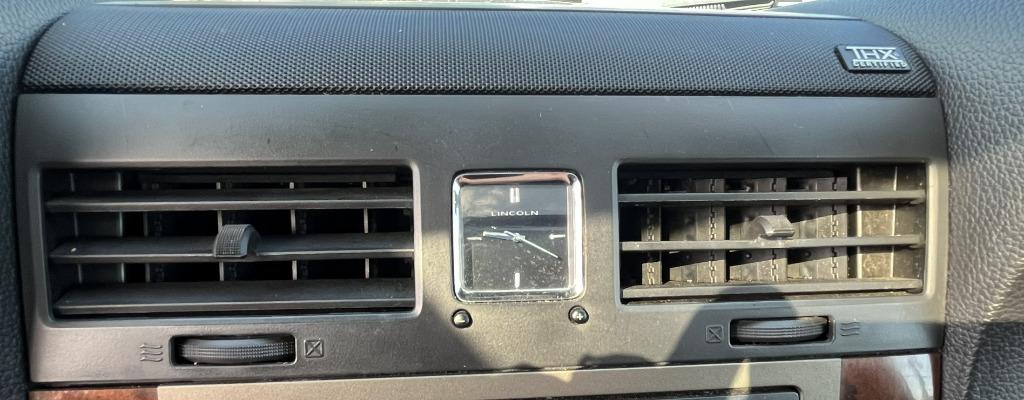 2013 Lincoln Navigator - $9,995