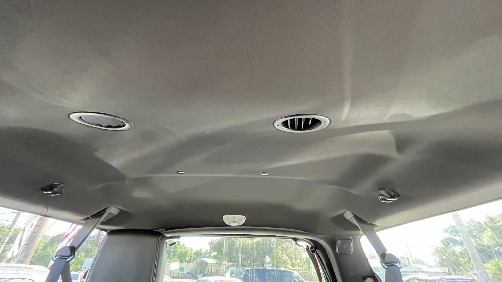 2013 Lincoln Navigator - $9,995