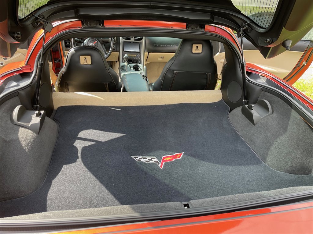 2005 Chevrolet Corvette photo