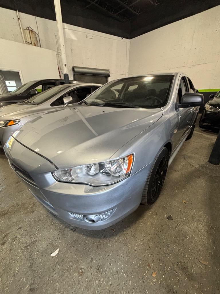 2011 Mitsubishi Lancer ES photo