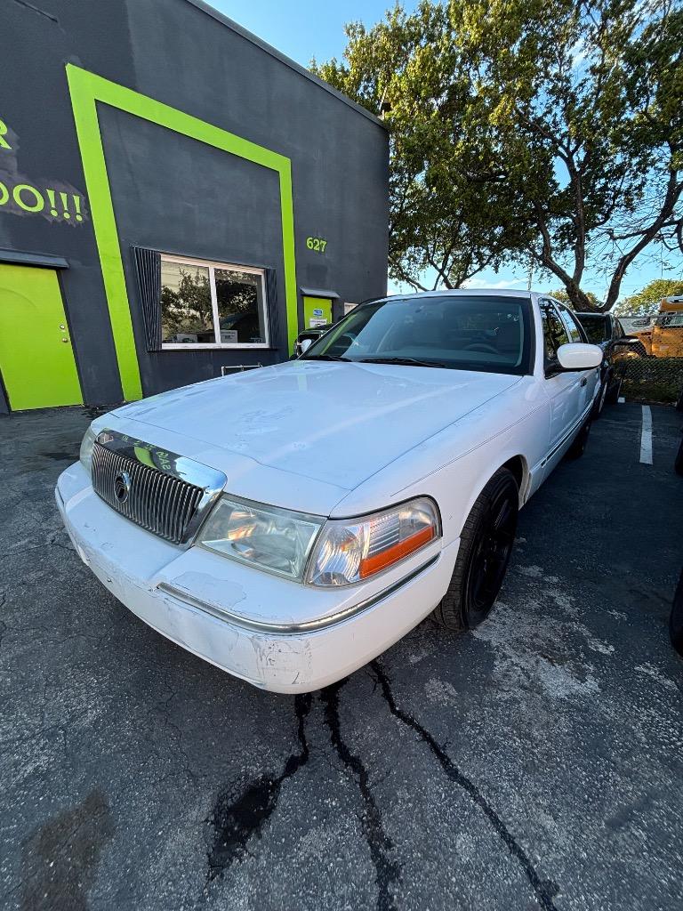 2005 Mercury Grand Marquis LS Premium photo
