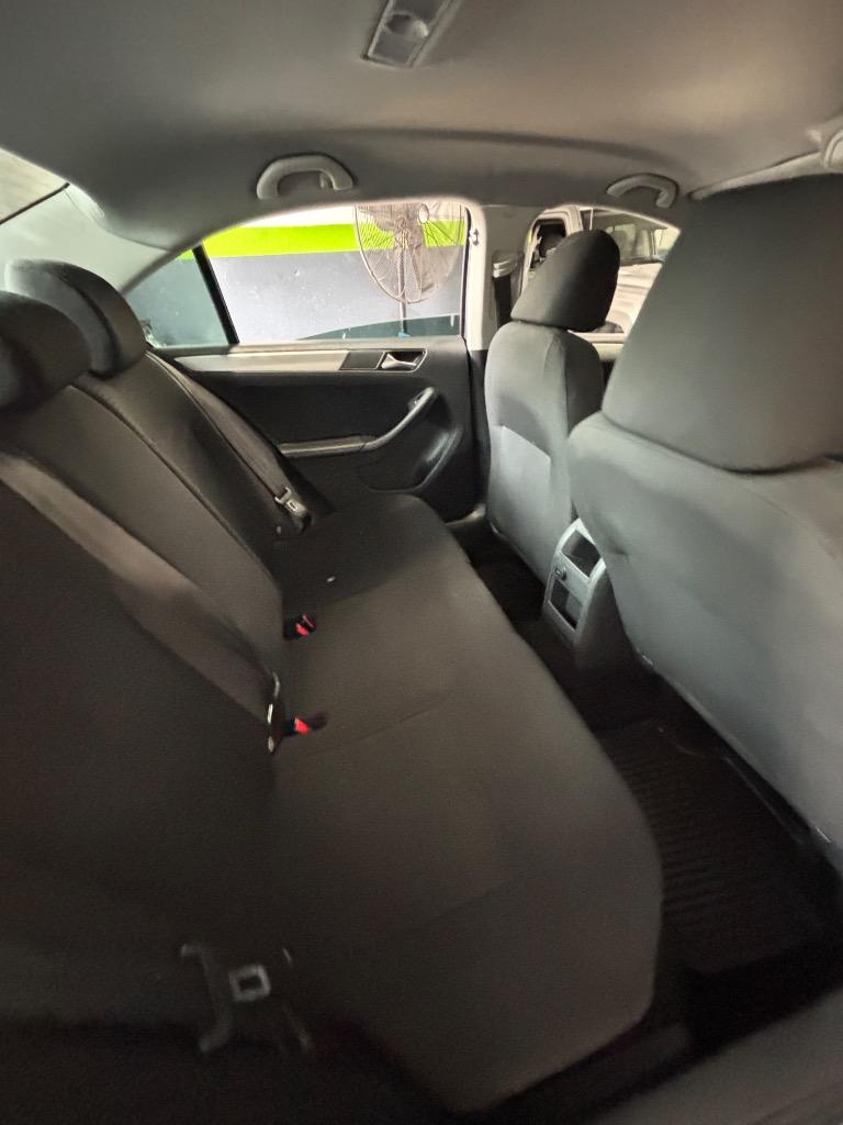 2016 Volkswagen Jetta SE photo
