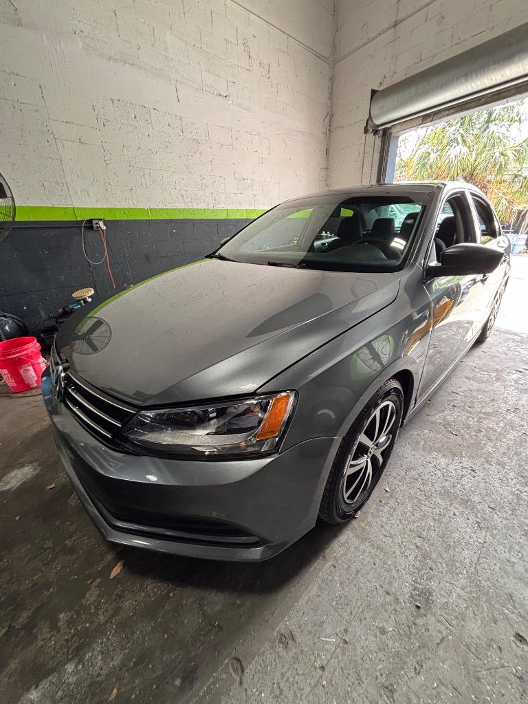 2016 Volkswagen Jetta SE photo