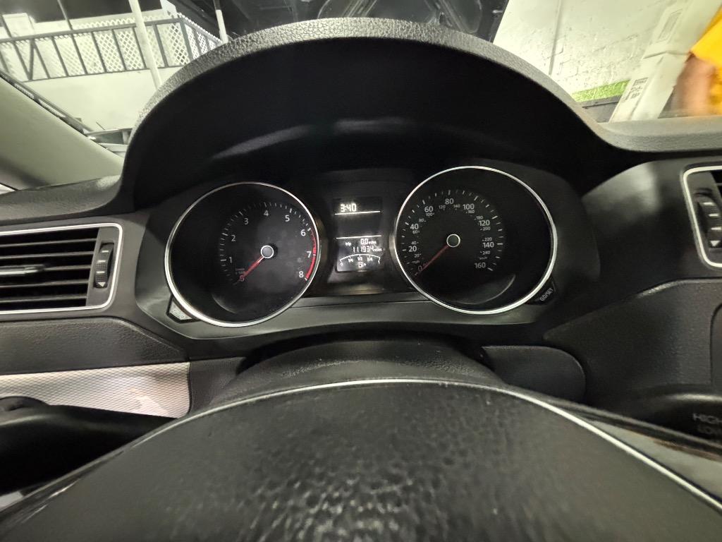 2016 Volkswagen Jetta SE photo