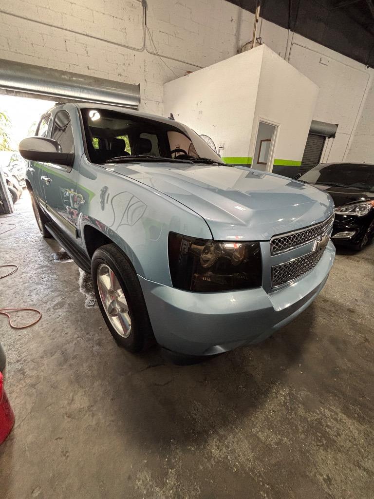 2011 Chevrolet Tahoe LS photo