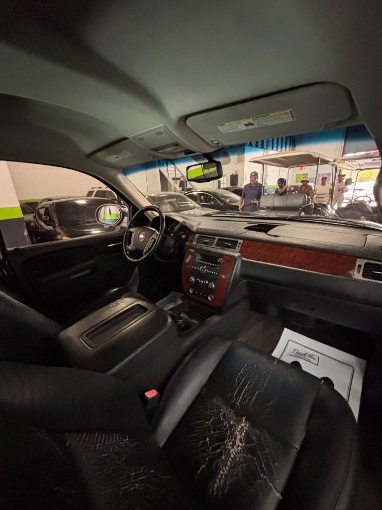 2011 Chevrolet Tahoe LS photo