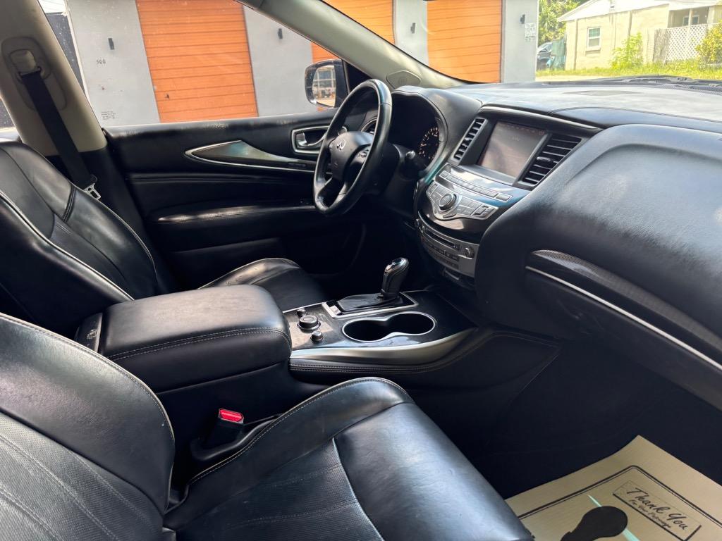 2017 INFINITI QX60 - $5,900