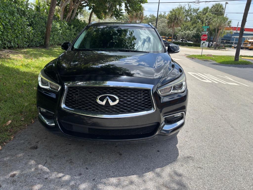 2017 INFINITI QX60 - $5,900