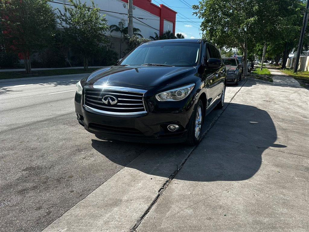 2013 INFINITI JX - $3,900
