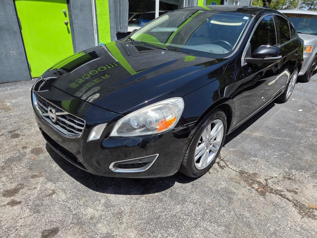 2013 Volvo S60 - $6,500