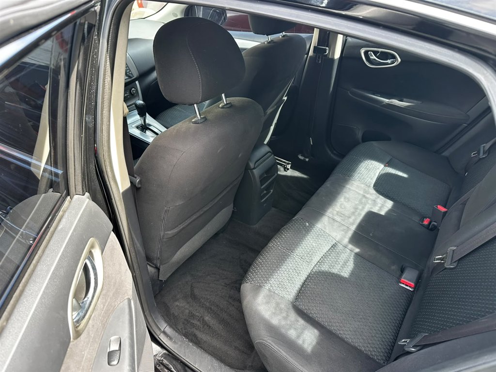 2014 Nissan Sentra - $2,900