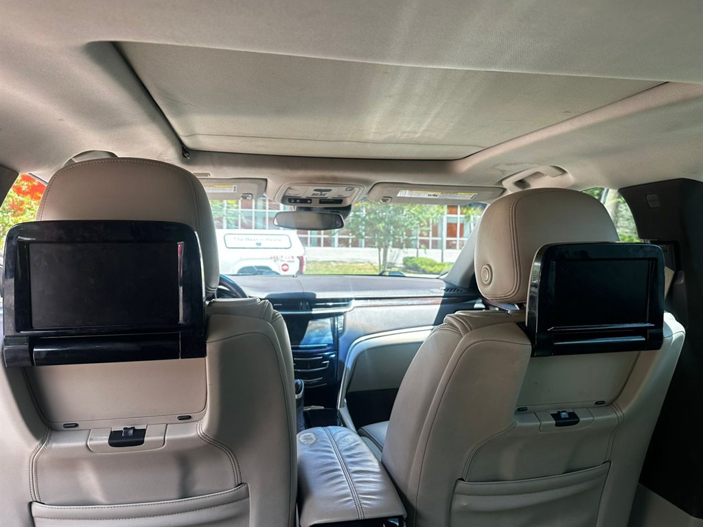 2016 Cadillac XTS - $5,900