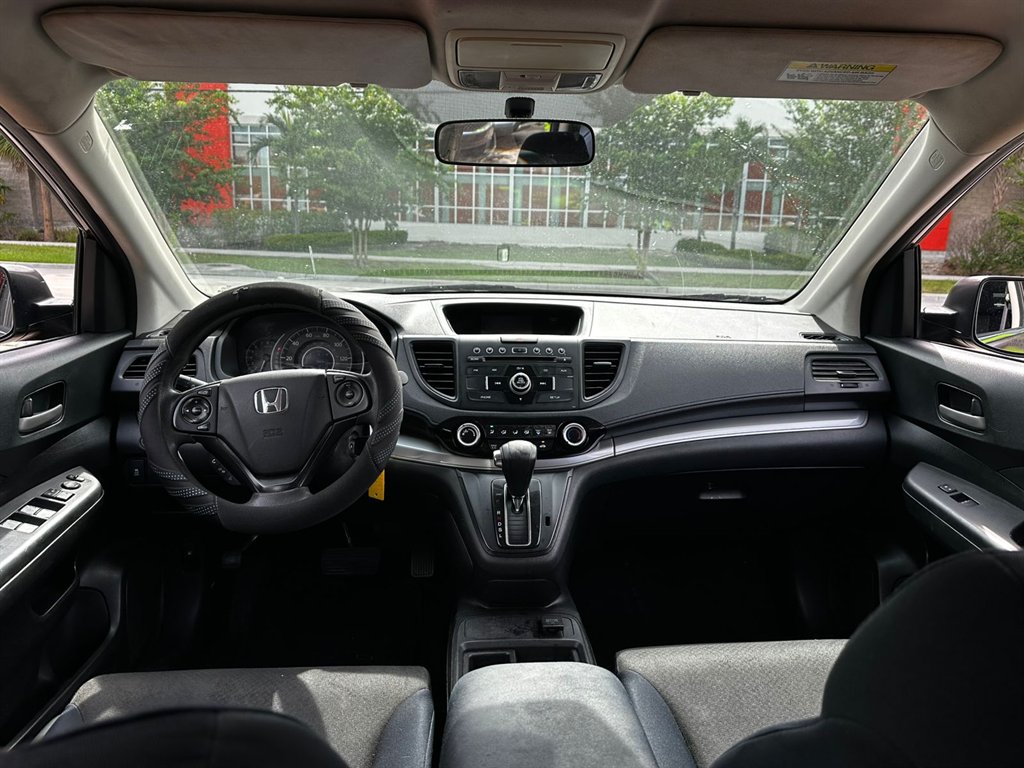 2015 Honda CR-V - $8,900